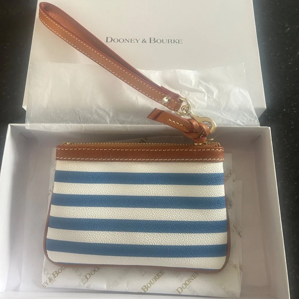 New! Dooney & Bourke Sullivan Wristlet